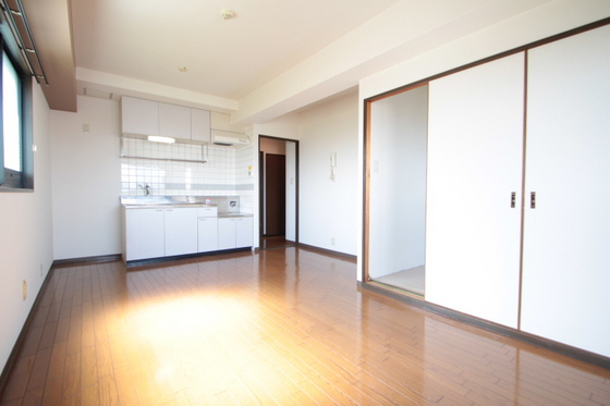 居室・リビング　※別部屋の写真です