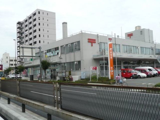 【厚木市旭町のマンションの郵便局】