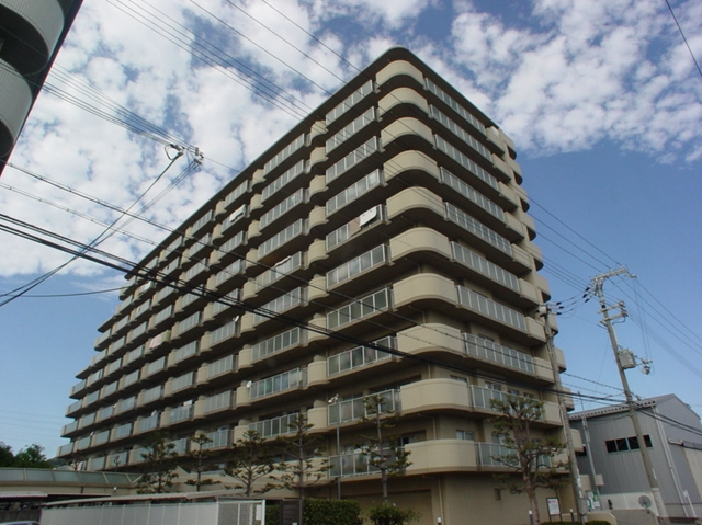 【姫路市白浜町のマンションの建物外観】