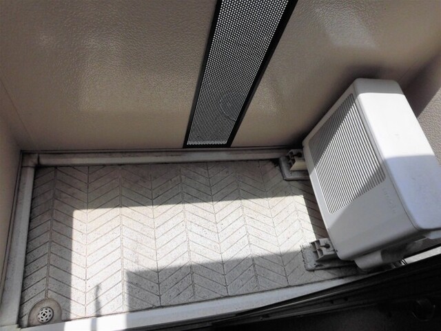 バルコニー　１０２　バルコニー