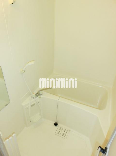 バス・シャワールーム　一日の疲れを癒すお風呂。