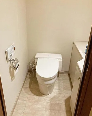 トイレ　※別部屋の参考写真です。