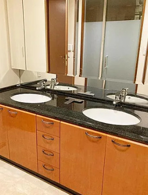 洗面設備　※別部屋の参考写真です。