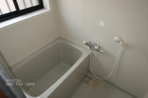 バス・シャワールーム　バス