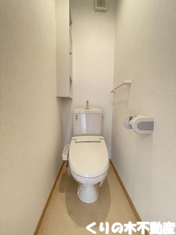 トイレ　トイレもきれいです