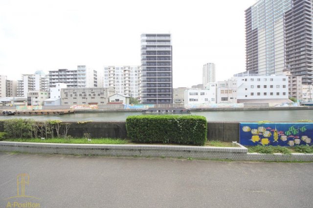 眺望　LA MAISON VERTE