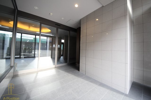 エントランス　LA MAISON VERTE