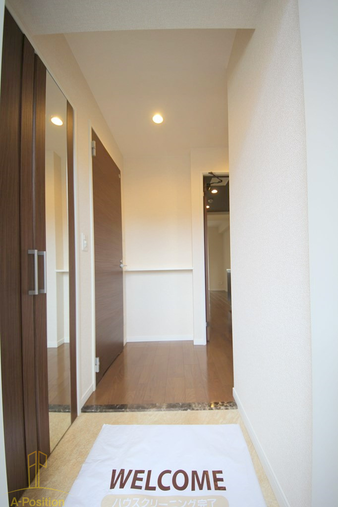 玄関　LA MAISON VERTE