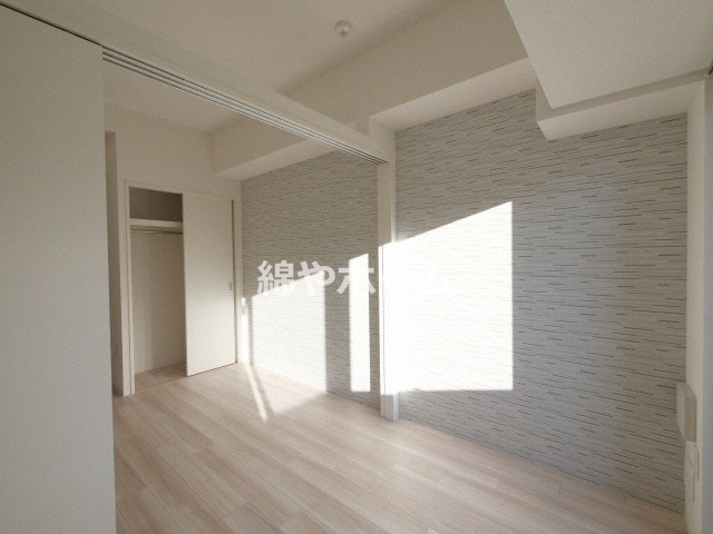 居室・リビング　こちらのリビングで趣味の時間をお楽しみください