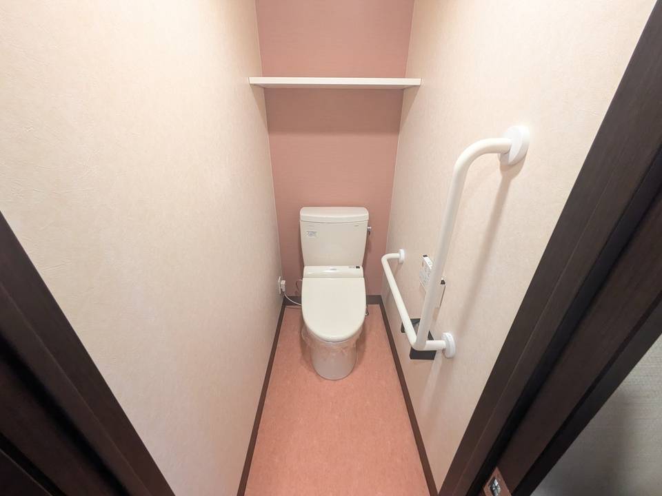 トイレ　トイレ