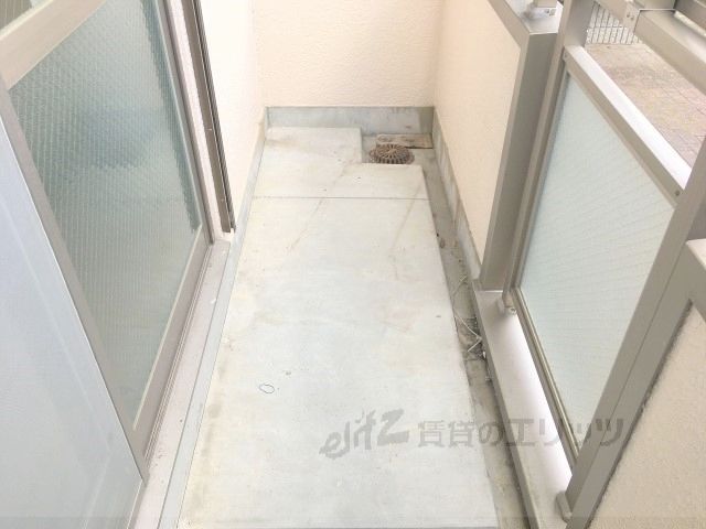 バルコニー　ベランダ