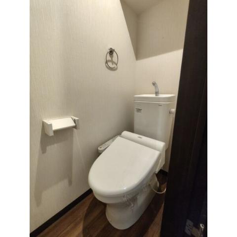 トイレ　トイレ