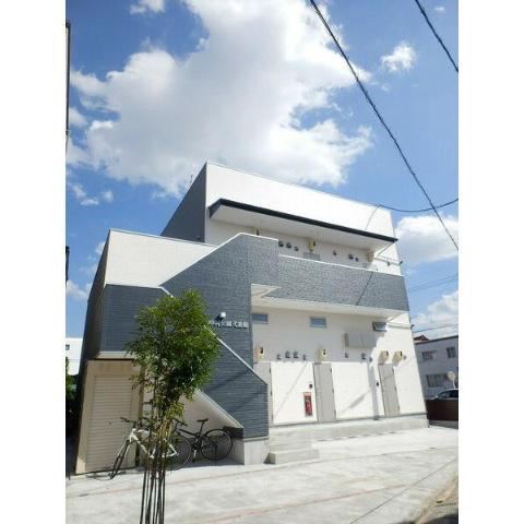 建物外観　外観写真（昼）