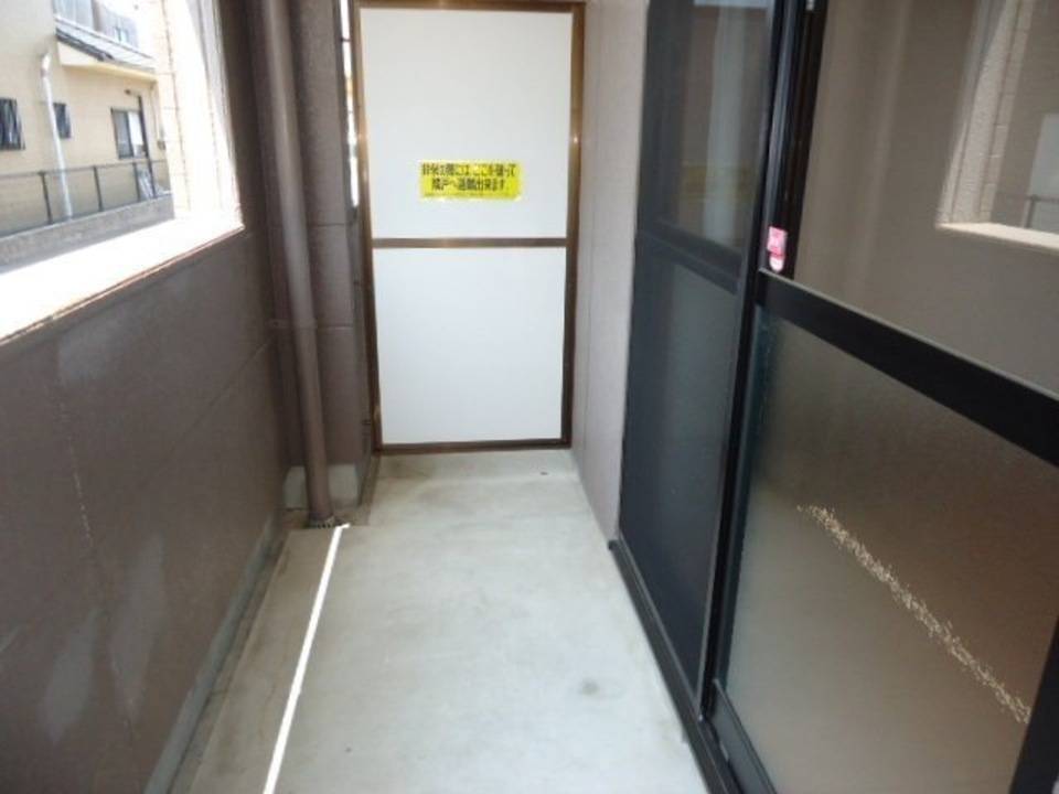 バルコニー　バルコニー