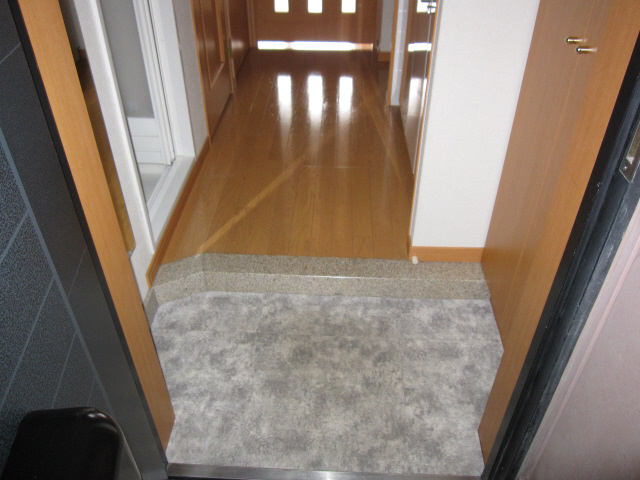 玄関　玄関