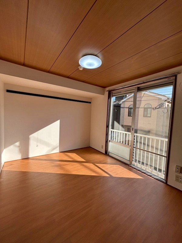 居室・リビング　参考室内写真※現状1部屋和室、洋室変更予定