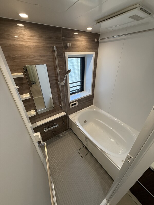 バス・シャワールーム　バス※別部屋参考写真