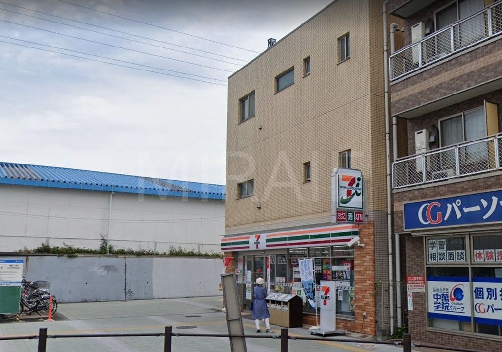 コンビニ　セブンイレブン大和高座渋谷駅西口店（コンビニ）まで390m