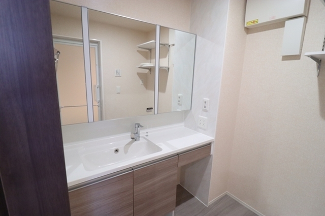 洗面設備　洗面所