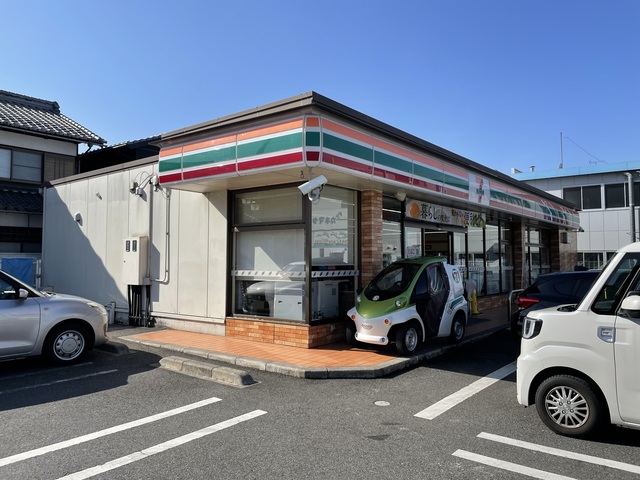 コンビニ　セブンイレブン能登川垣見店（コンビニ）まで628m