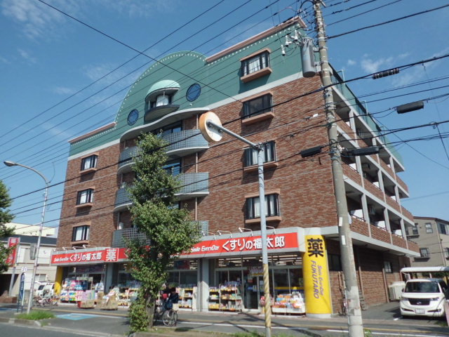 ドラックストア　くすりの福太郎浦安堀江店（ドラッグストア）まで3m