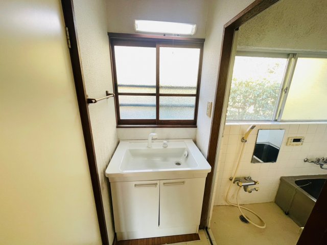 洗面設備　前回募集時の写真