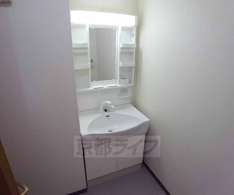 洗面設備　人気のシャンプードレッサー