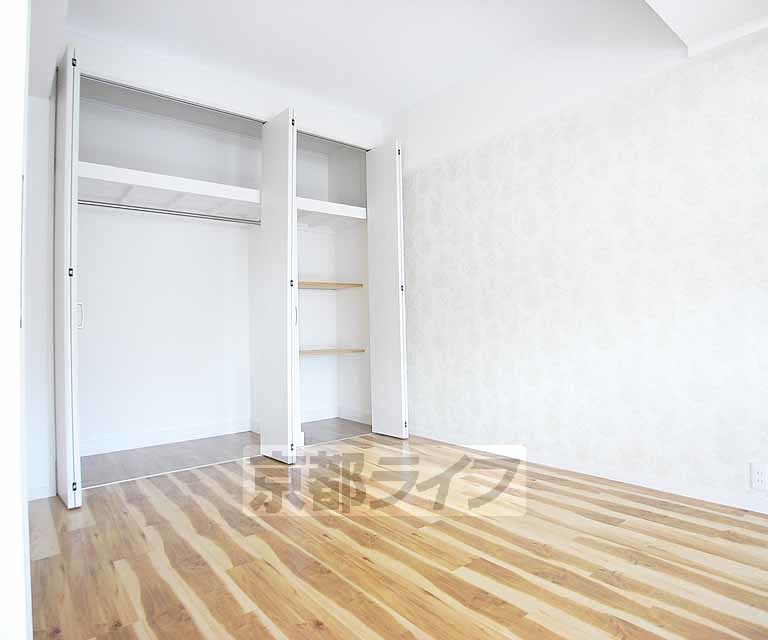 収納　壁一面収納です