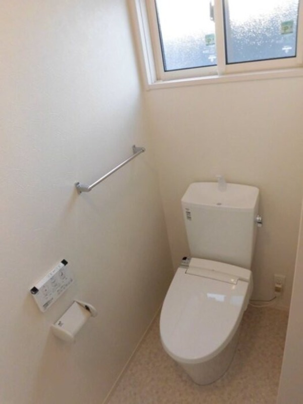 トイレ　図面と現状に相違がある場合には現状を優先