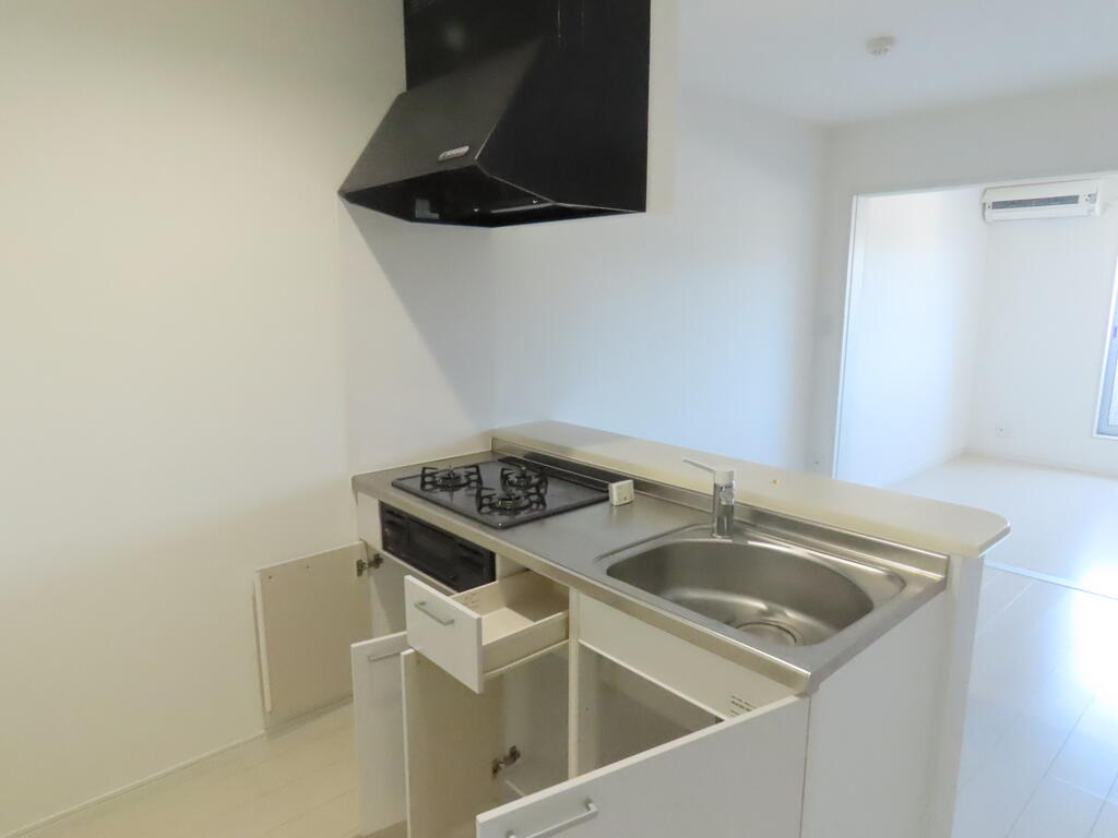 キッチン　※別号室のお写真です