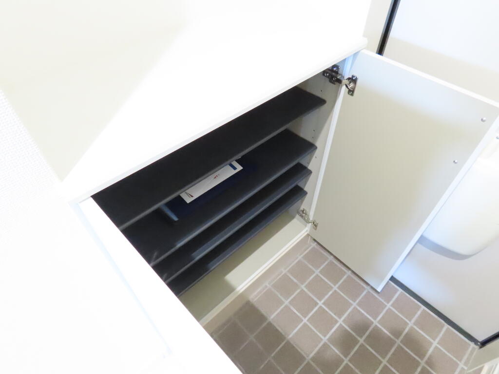 玄関　※別号室のお写真です