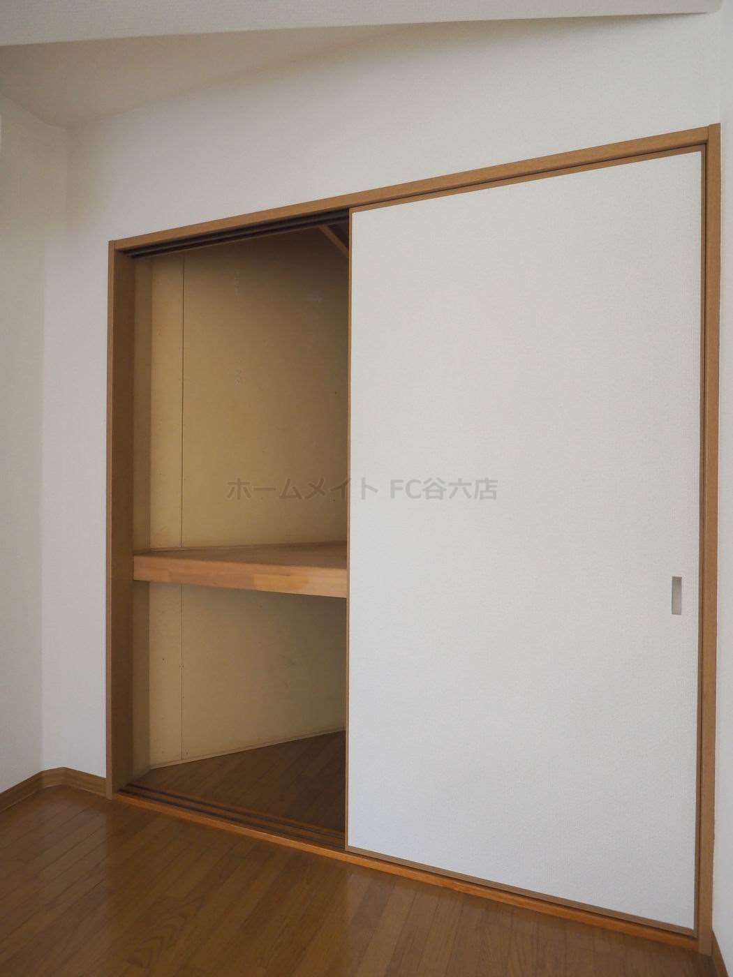 収納　ゆずり葉