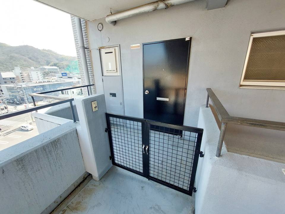 エントランス　アプローチ