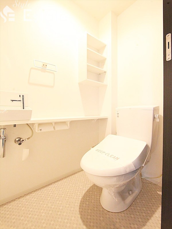 トイレ　トイレ