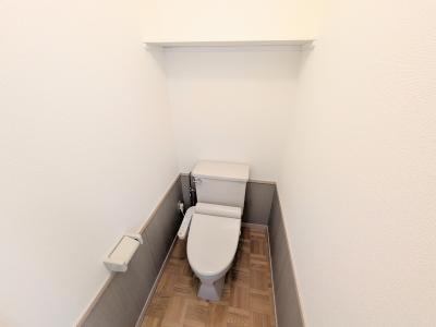 トイレ　写真は４０２（南Ｂタイプ）