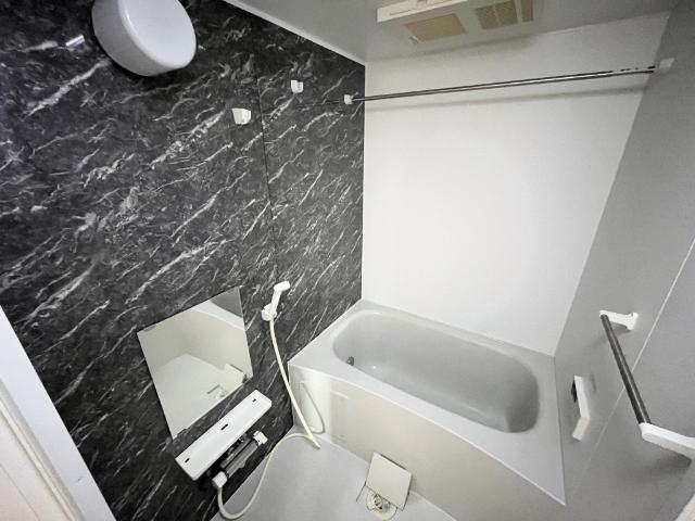 バス・シャワールーム　バス（イメージ）