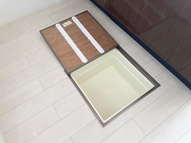 収納　床下収納（イメージ）