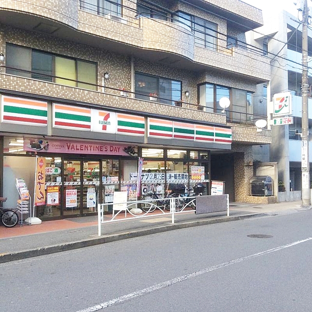 コンビニ　セブンイレブン清水池店（コンビニ）まで712m