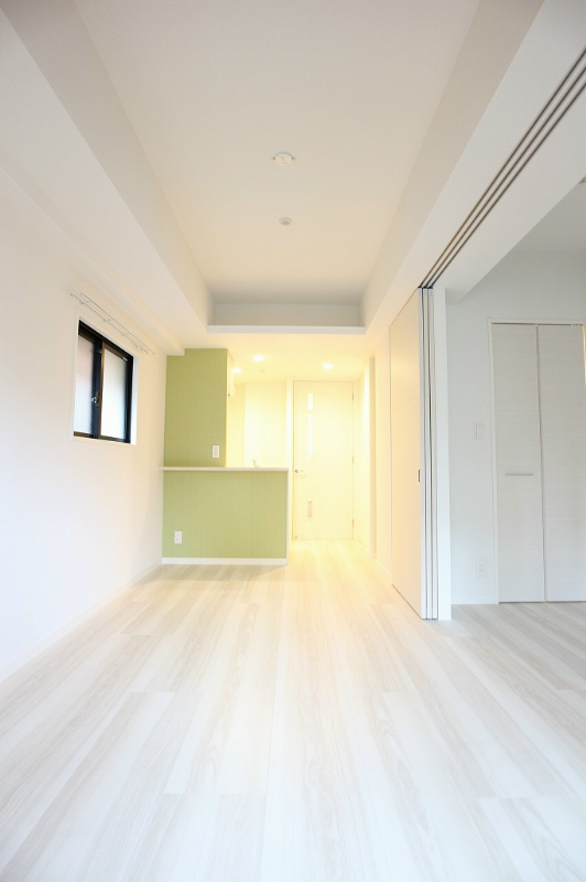 居室・リビング　※同物件別部屋参考画像