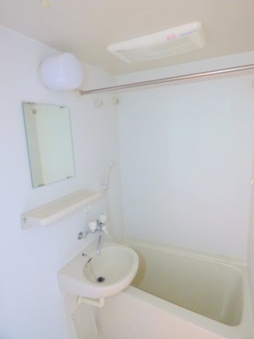 バス・シャワールーム　別室参考写真