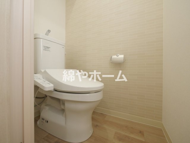 トイレ　コンパクトで使いやすいトイレです