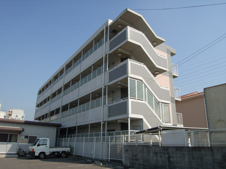 建物外観　きれいな外観です