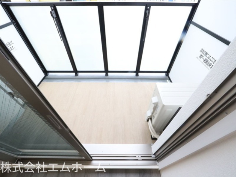 バルコニー　バルコニー