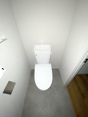 トイレ　※別部屋参考写真