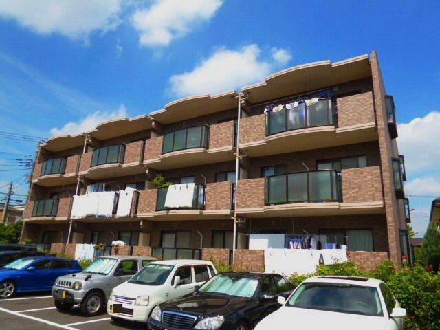 建物外観　★お部屋探しはタウンハウジング高幡不動店まで★