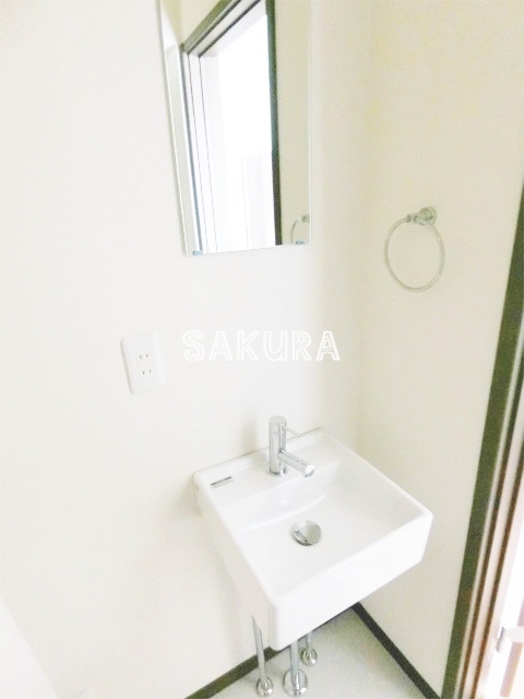 洗面設備　忙しい朝には欠かせない洗面所です♪