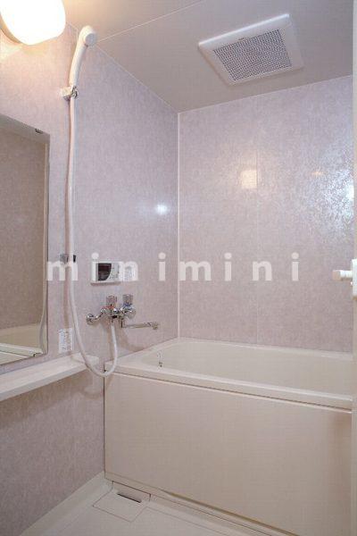 バス・シャワールーム　※写真は別号室のものですので現状優先させていただきます。