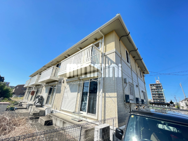 建物外観　南側からの外観