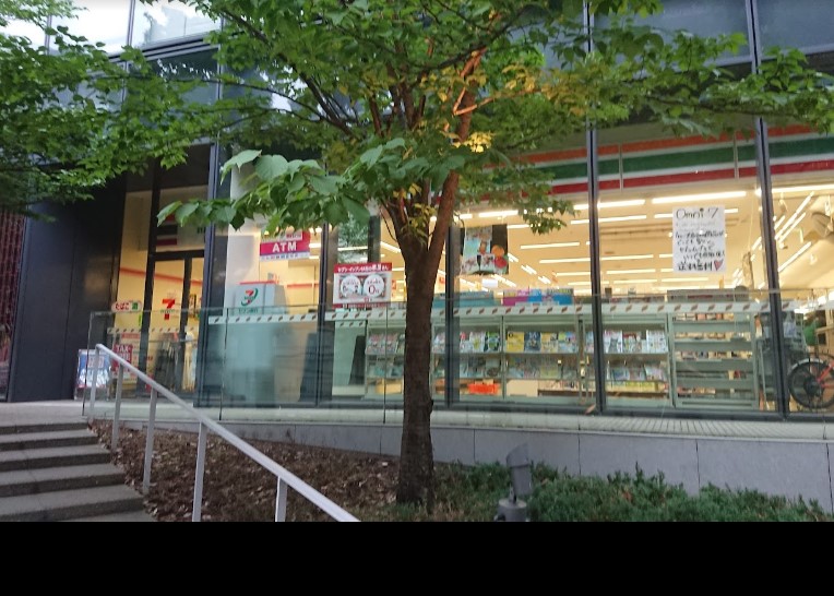 コンビニ　セブンイレブン虎ノ門タワーズオフィス店（コンビニ）まで264m
