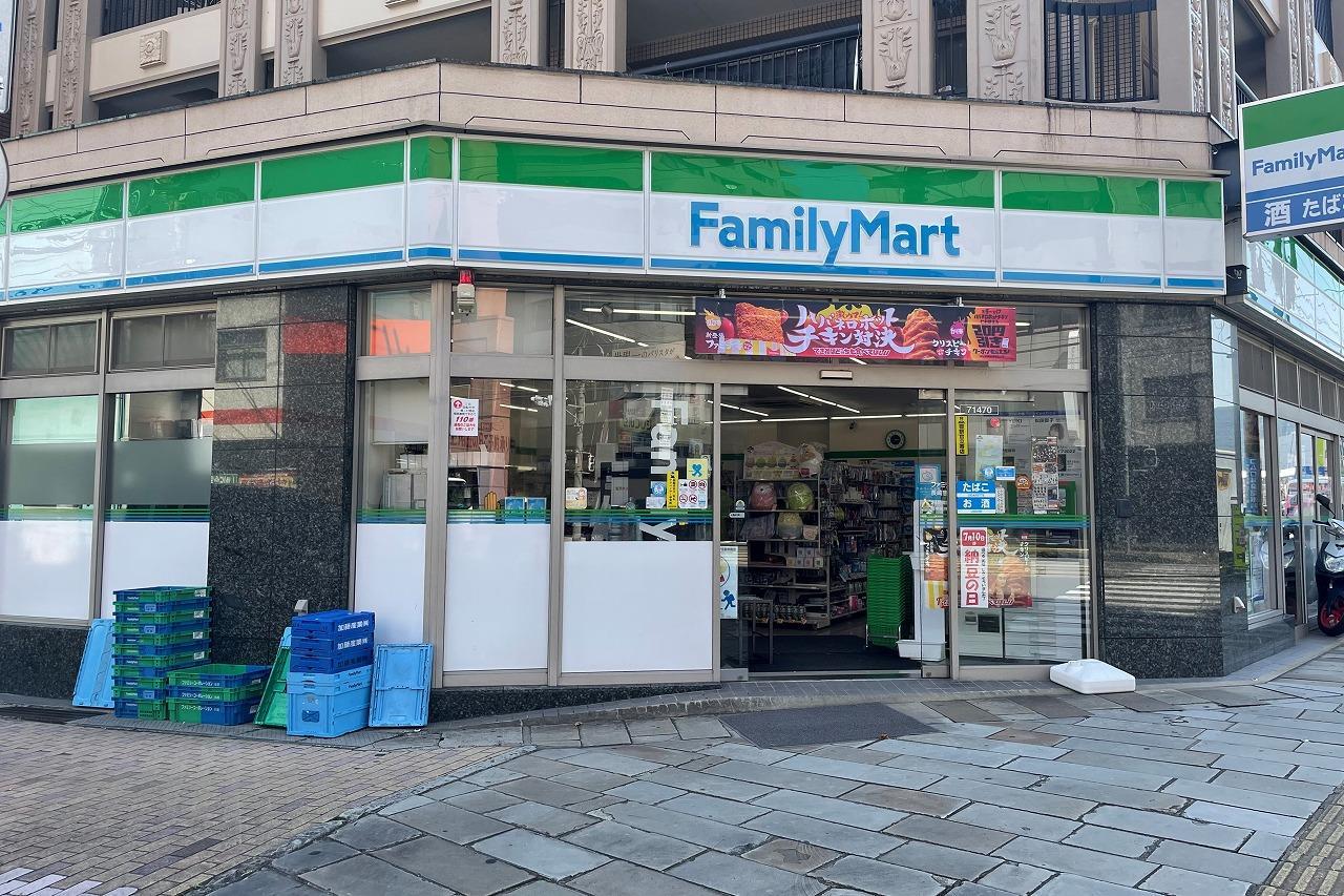 コンビニ　ファミリーマート恵美須町店（コンビニ）まで153m